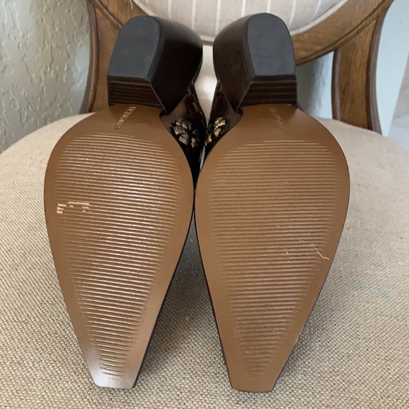 NWOT BCBGirls Western Mule - Picture 7 of 14